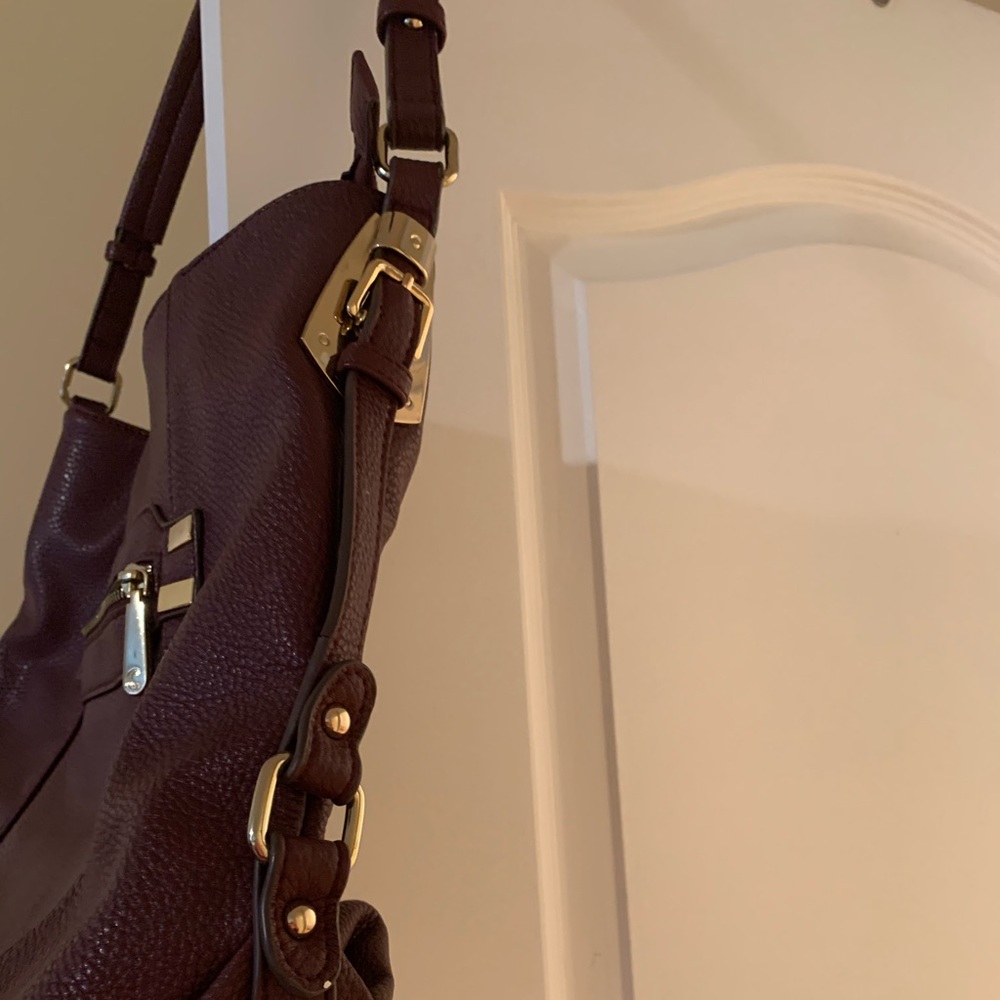 Purse - Picture 2 of 3